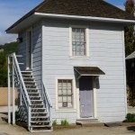 I once lived in a pink beach house version of this building in Sonoma.